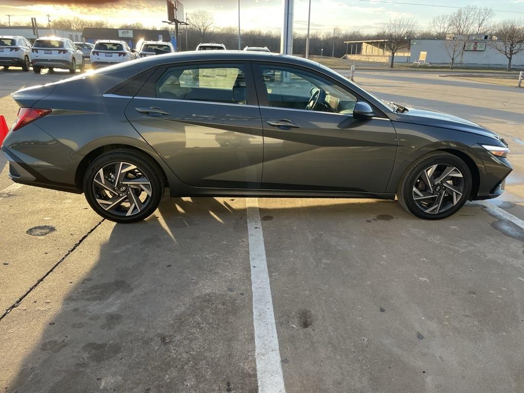 Thumbnail image of 2025 Hyundai ELANTRA at James Hodge Hyundai